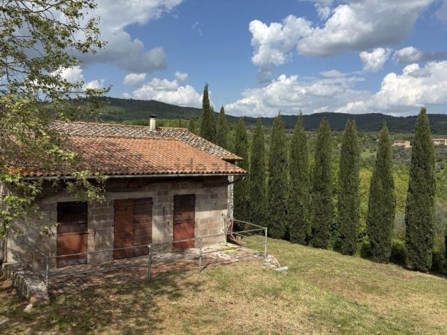 Case e ville in vendita di 500 m² in Via Val d&apos Elsa, 37