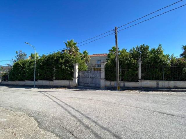 Case e ville in vendita di 500 m² in Corso Antonio Gramsci