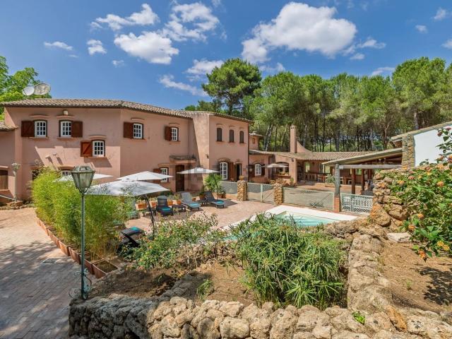 Case e ville in vendita di 500 m² in Contrada San Ciro