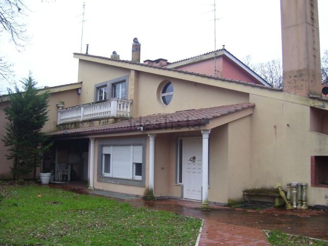 Case e ville in vendita di 500 m² in Largo Olgiata, 21