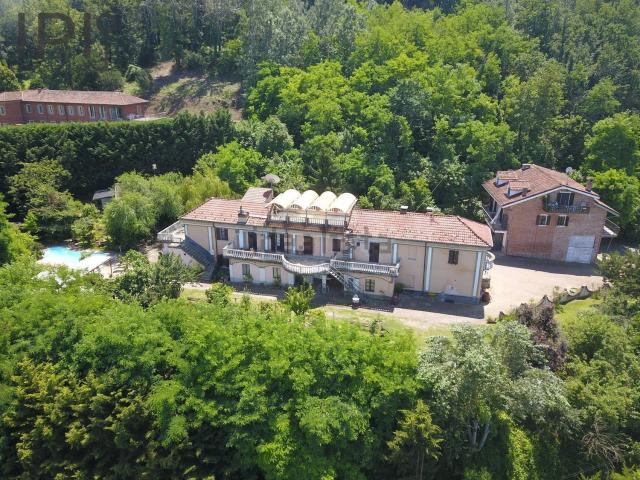 Case e ville in vendita di 500 m² in Località Boana, 5
