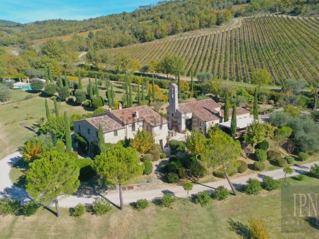 Case e ville in vendita di 500 m² in Località la bruna