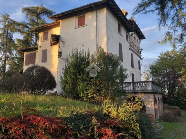 Case e ville in vendita di 500 m² in Strada della Regina, 1