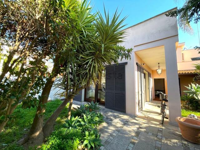 Case e ville in vendita di 504 m² in Via Fiesole, 28