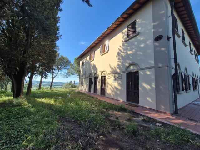 Case e ville in vendita di 506 m² in Via Orazio Bacci