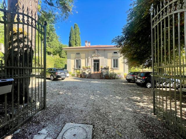 Case e ville in vendita di 508 m² in Via della Fittaccia