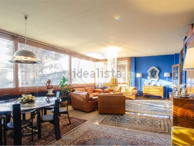 Case e ville in vendita di 510 m² in Via Panoramica