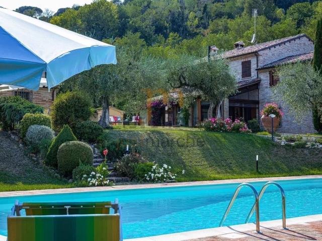 Case e ville in vendita di 510 m² in Via Prelato