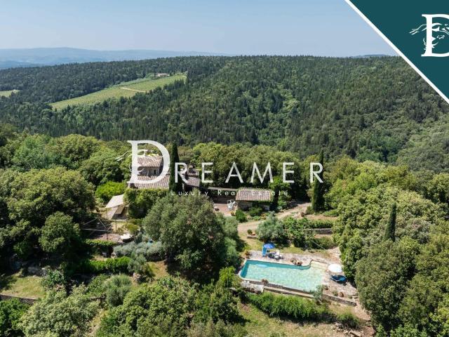 Case e ville in vendita di 510 m² in Località il Palagione, 48