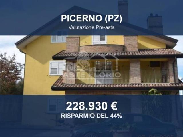 Case e ville in vendita di 514 m² in Strada Della Difesa, 3