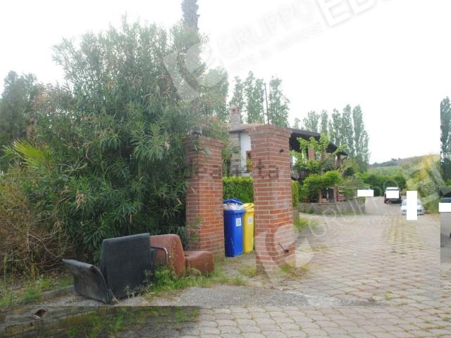 Case e ville in vendita di 516 m² in Via Olivastreto