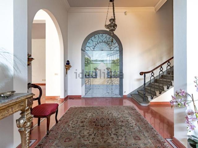 Case e ville in vendita di 520 m² in Via Giovanni da Empoli, 2