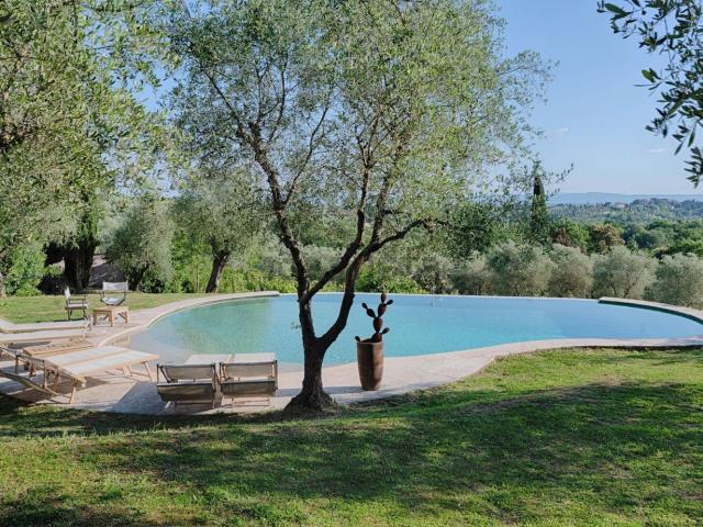 Case e ville in vendita di 520 m² in Strada di Vignano