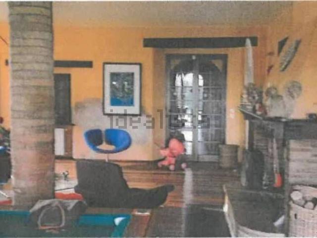 Case e ville in vendita di 521 m² in Località Cannelle, 38