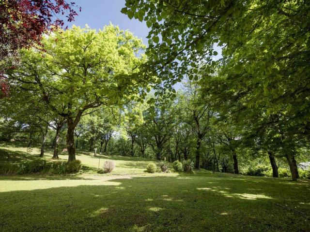 Case e ville in vendita di 525 m²