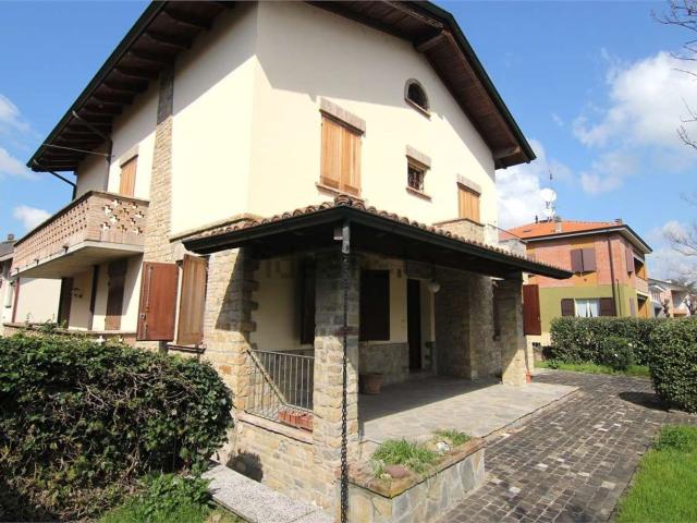 Case e ville in vendita di 530 m²