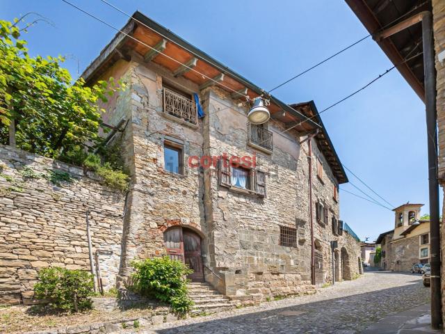 Case e ville in vendita di 532 m² in Borgo Canale, 29