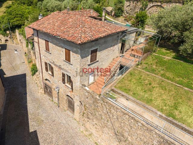 Case e ville in vendita di 532 m² in Borgo Canale, 29