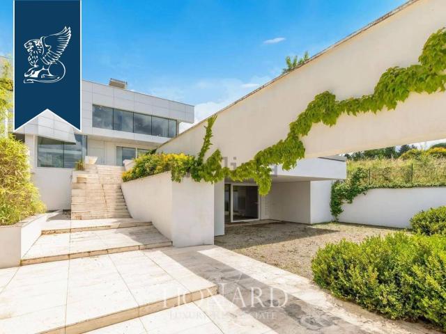 Case e ville in vendita di 535 m²