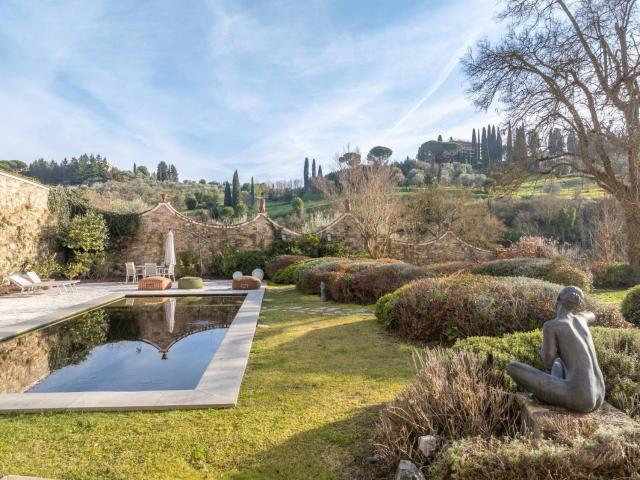 Case e ville in vendita di 539 m² in Viale del Poggio Imperiale, 46