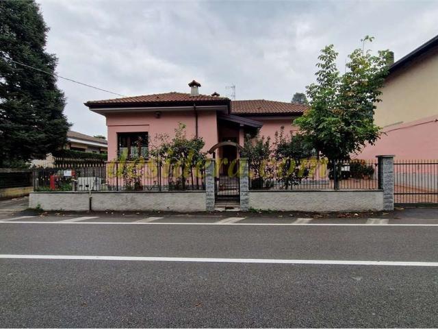 Case e ville in vendita di 540 m²
