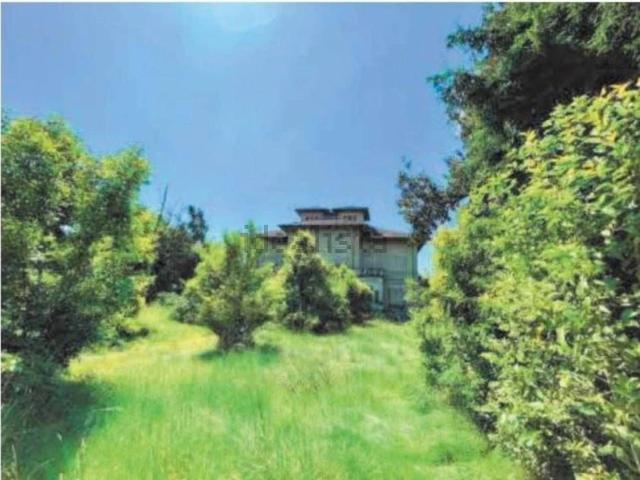 Case e ville in vendita di 540 m² in Via Martiri della Libertà, 168