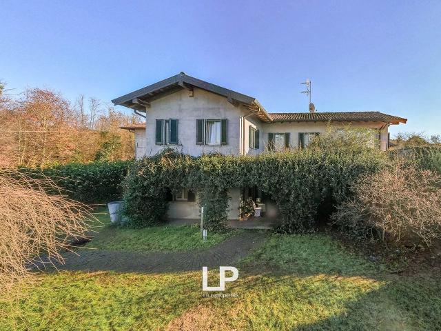 Case e ville in vendita di 544 m² in Via Impiove, 64