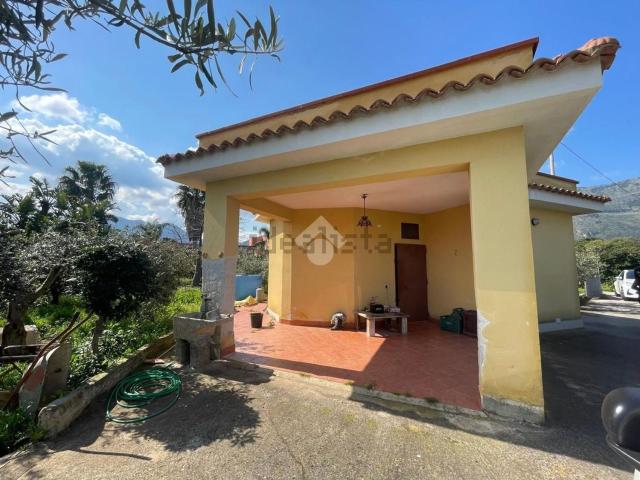 Case e ville in vendita di 54 m² in Via Giuseppe Grippi, 1