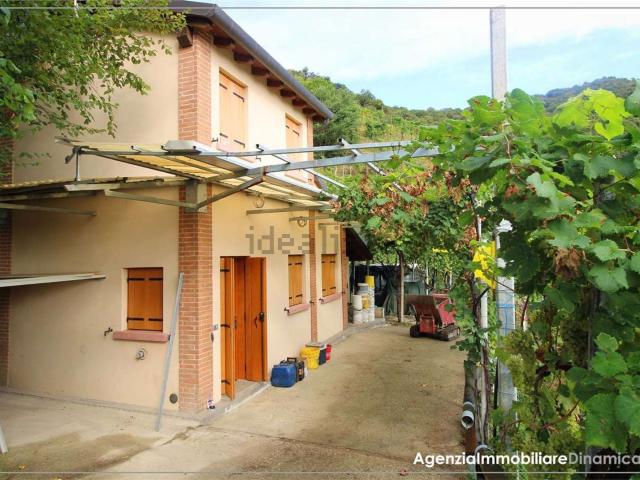Case e ville in vendita di 54 m² in Via San Lorenzo