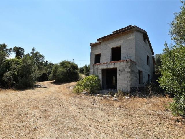 Case e ville in vendita di 5500 m² in Strada Senza Nome