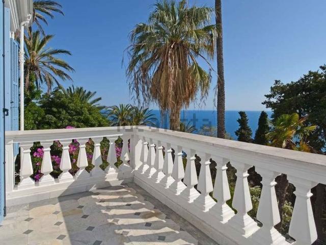 Case e ville in vendita di 550 m²