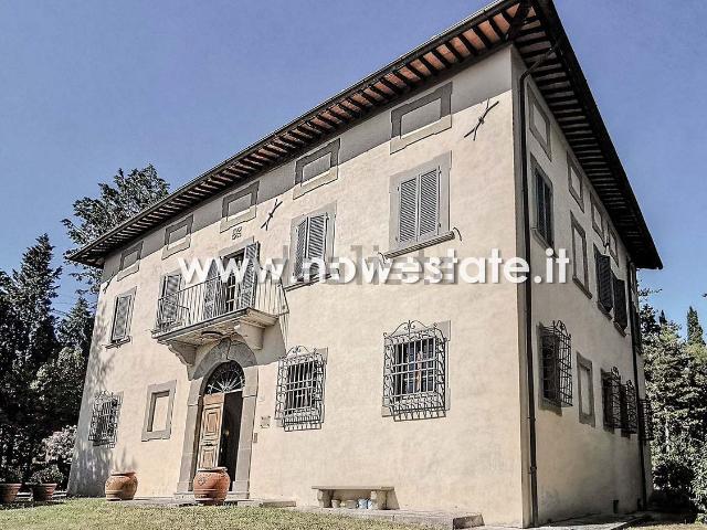 Case e ville in vendita di 550 m²