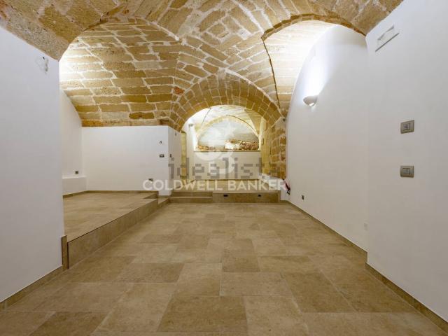 Case e ville in vendita di 550 m² in Via Collina, 89
