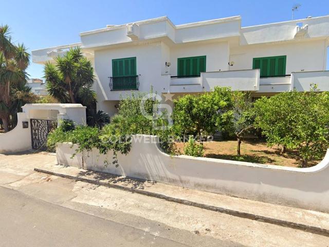 Case e ville in vendita di 550 m² in Viale Virgilio