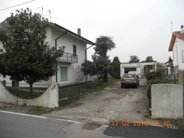 Case e ville in vendita di 556 m² in Via II Febbraio
