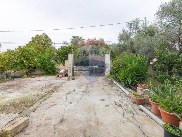 Case e ville in vendita di 55 m² in Traversa Cozzo Pantano