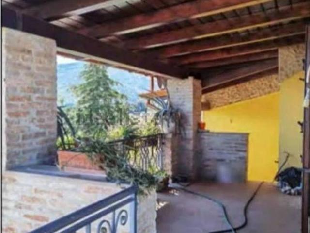 Case e ville in vendita di 561 m² in Contrada Sofferetti, 50