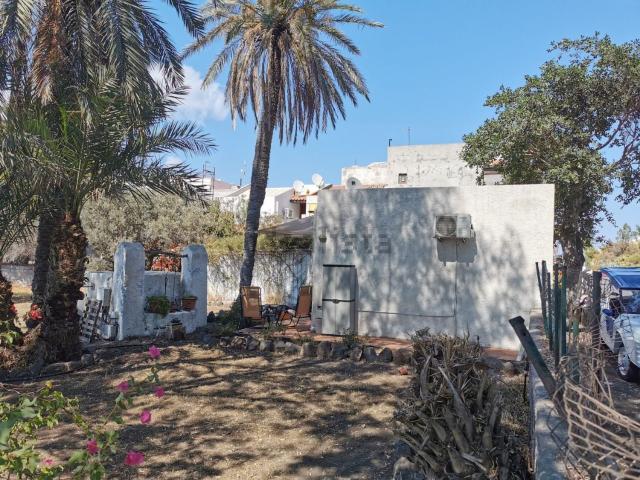 Case e ville in vendita di 56 m² in Strada Comunale Vulcano Porto
