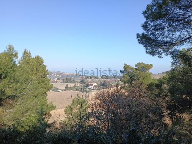 Case e ville in vendita di 575 m²