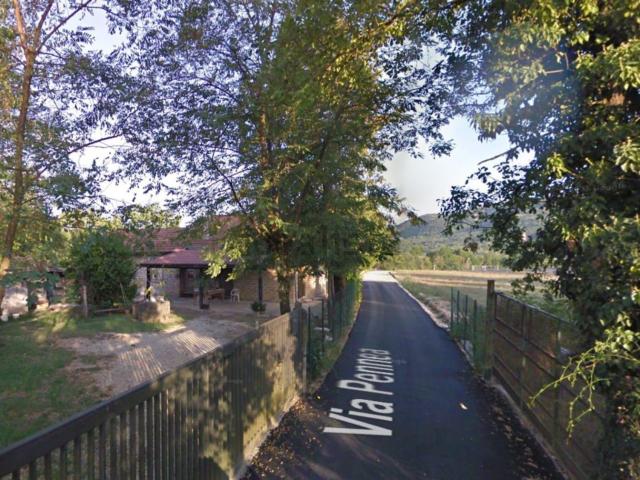 Case e ville in vendita di 580 m² in Via Pennea