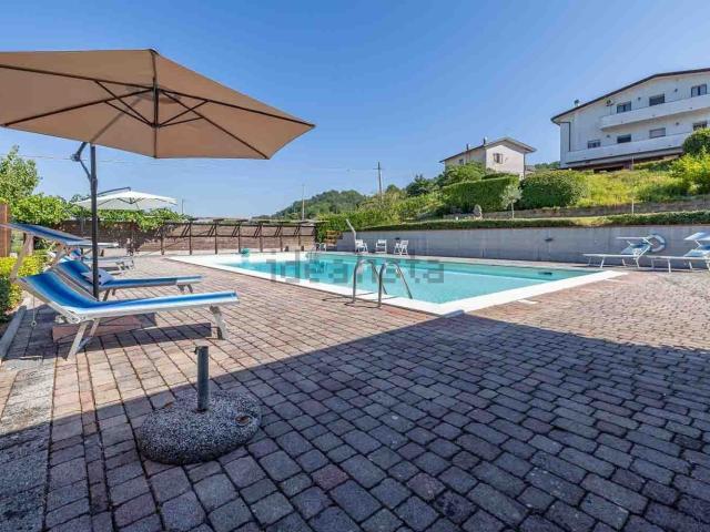 Case e ville in vendita di 586 m² in Località Ca&apos  Micci