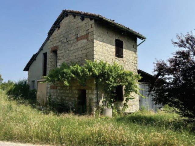 Case e ville in vendita di 587 m² in Via Ca&apos  Chiesa di San Lorenzo