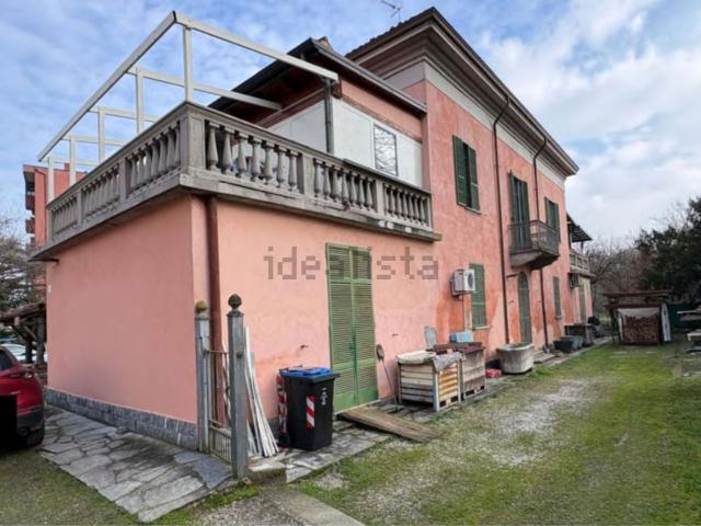 Case e ville in vendita di 591 m² in Strada Farnesiana