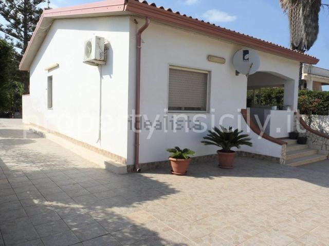 Case e ville in vendita di 59 m² in Viale Ferdinando II, 3
