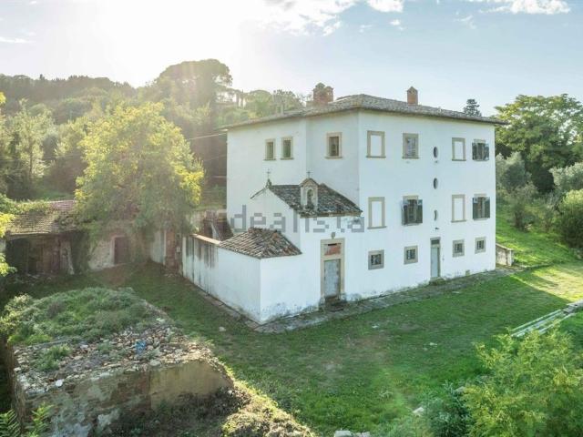 Case e ville in vendita di 600 m²