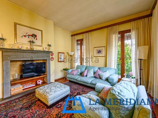 Case e ville in vendita di 600 m²