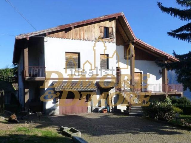 Case e ville in vendita di 600 m²