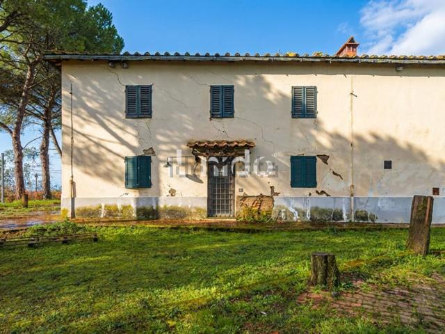 Case e ville in vendita di 600 m² in Via Orazio Bacci