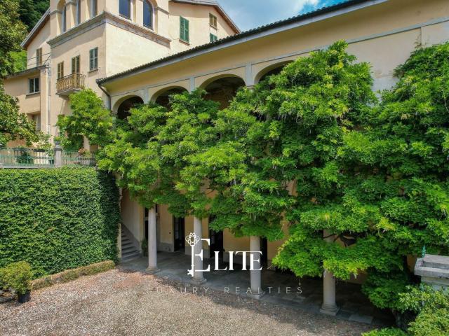 Case e ville in vendita di 600 m² in Via Mazzini, 10