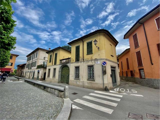 Case e ville in vendita di 600 m² in Via San Gaetano, 2